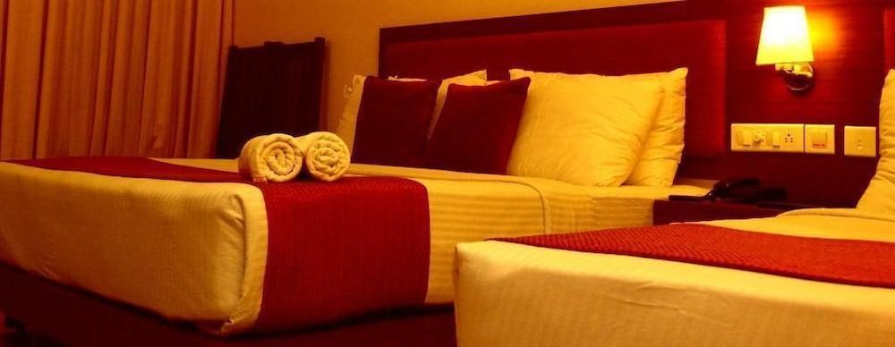 The Gopinivas Grand Hotel Kanyakumari Bagian luar foto