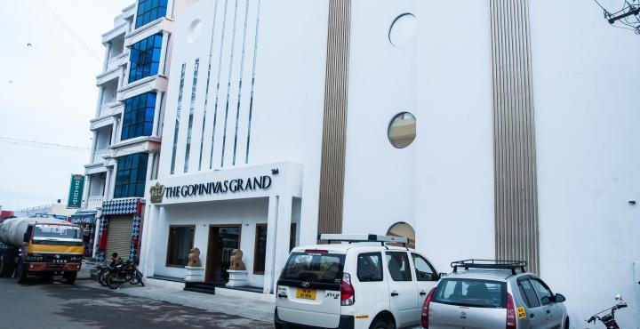 The Gopinivas Grand Hotel Kanyakumari Bagian luar foto