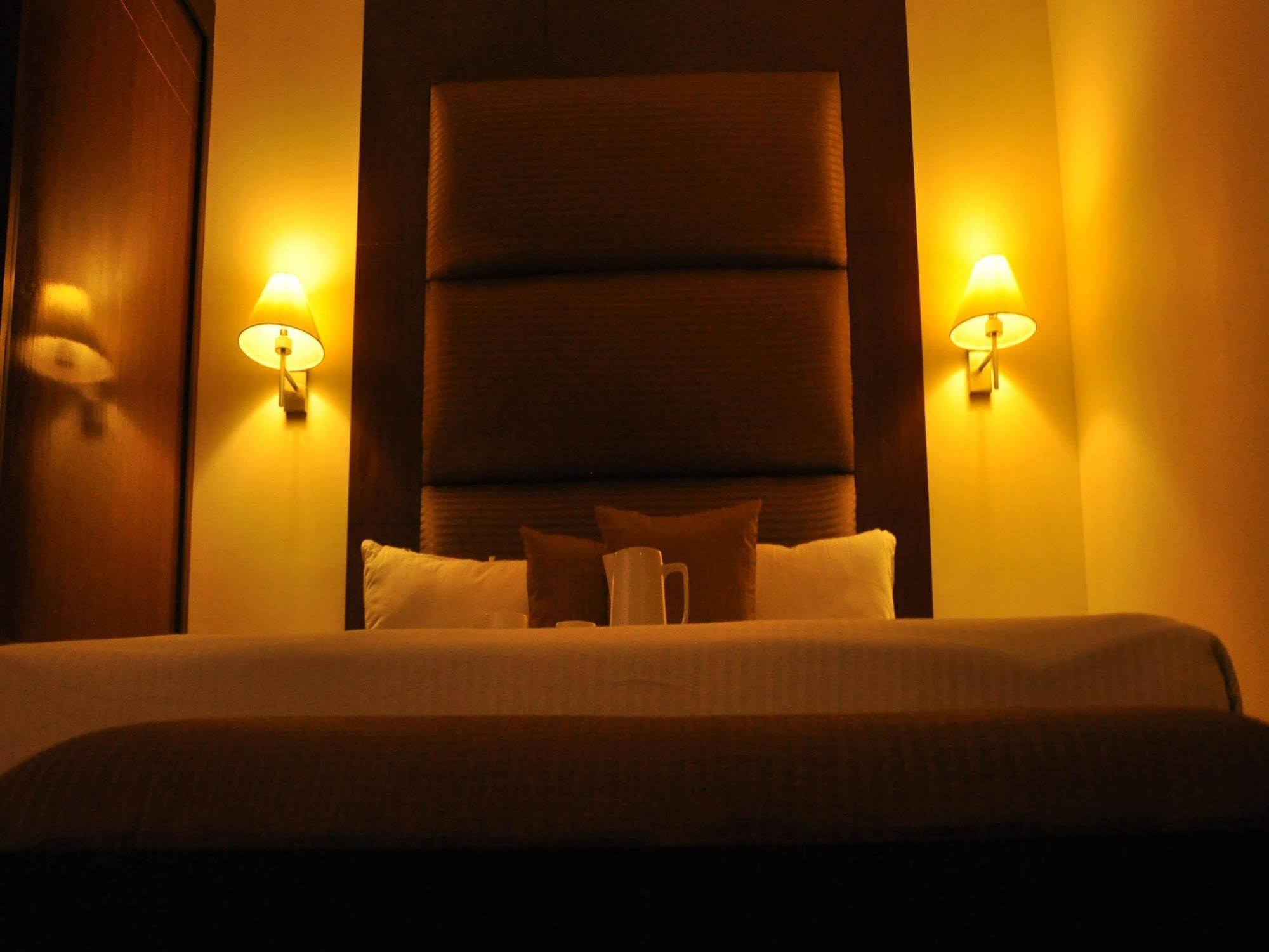 The Gopinivas Grand Hotel Kanyakumari Bagian luar foto