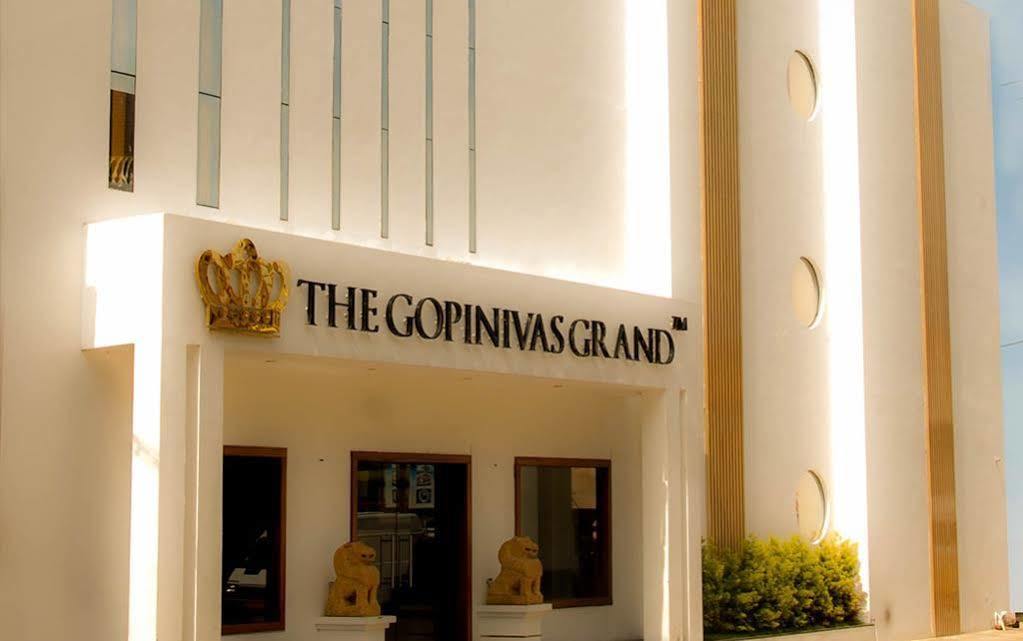 The Gopinivas Grand Hotel Kanyakumari Bagian luar foto